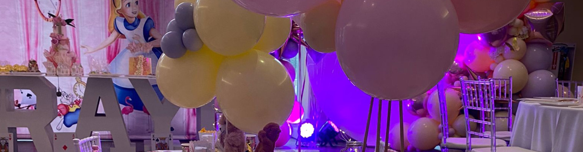 purple and yellow balloons